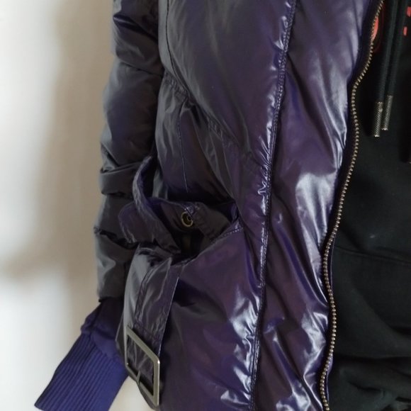 Calvin Klein Jeans Puffy Jacket - Picture 5 of 9